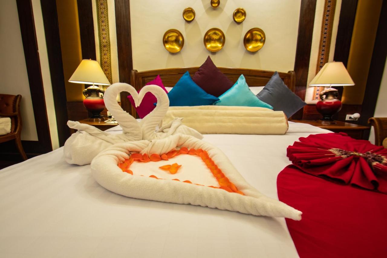 Viang Thapae Resort- SHA Extra Plus Chiang Mai Bagian luar foto