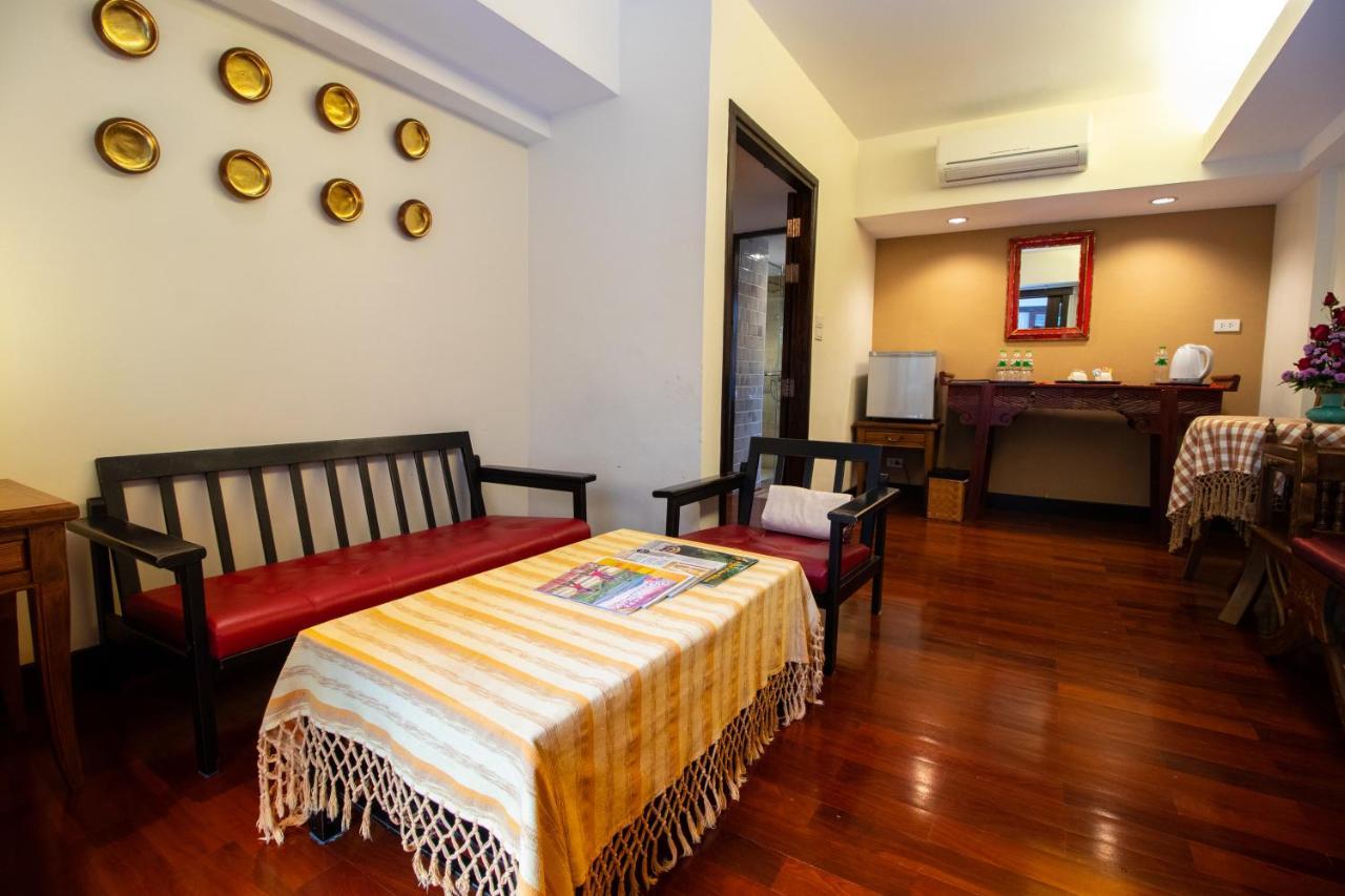 Viang Thapae Resort- SHA Extra Plus Chiang Mai Bagian luar foto